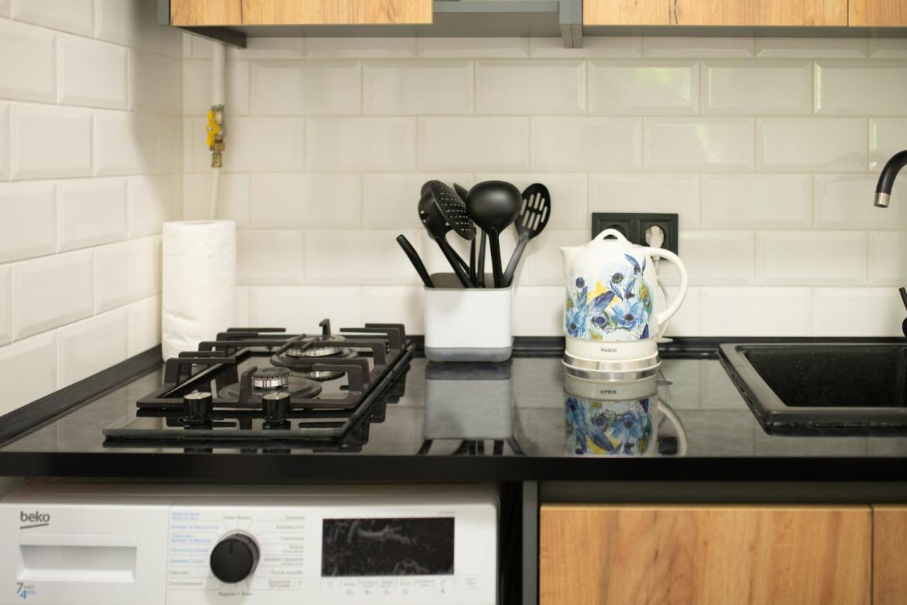 Urban Home Kiev Bagian luar foto