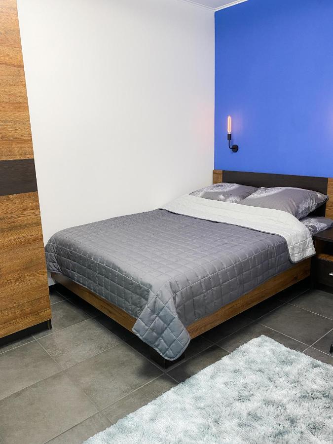 Urban Home Kiev Bagian luar foto